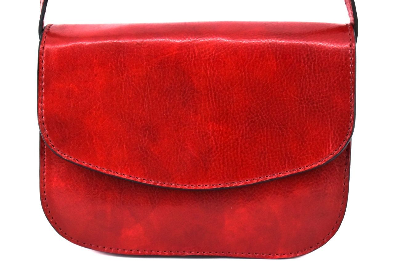 Dámská kožená kabelka crossbody (lovecká) Arteddy - červená 37127