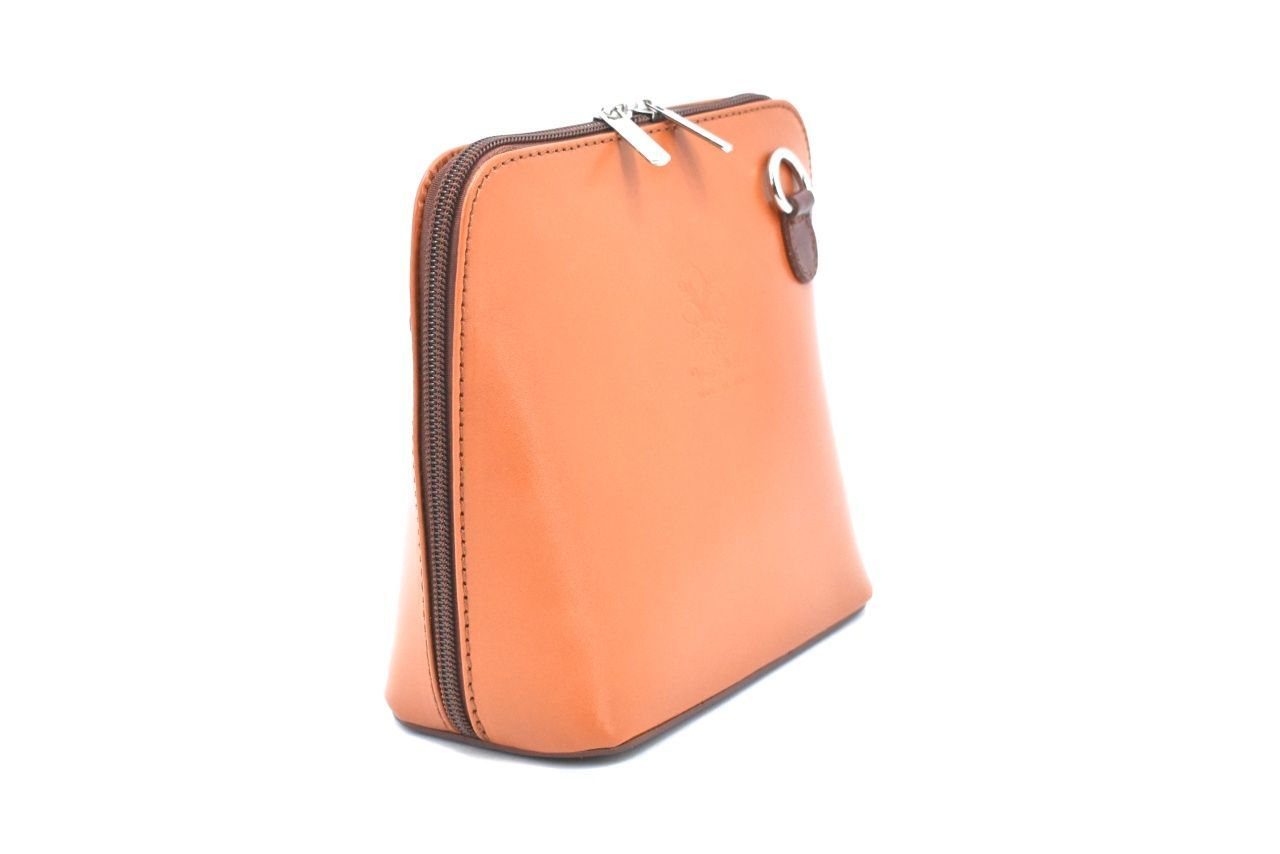 Dámská malá kožená kabelka crossbody Arteddy - camel/hnědá 36949