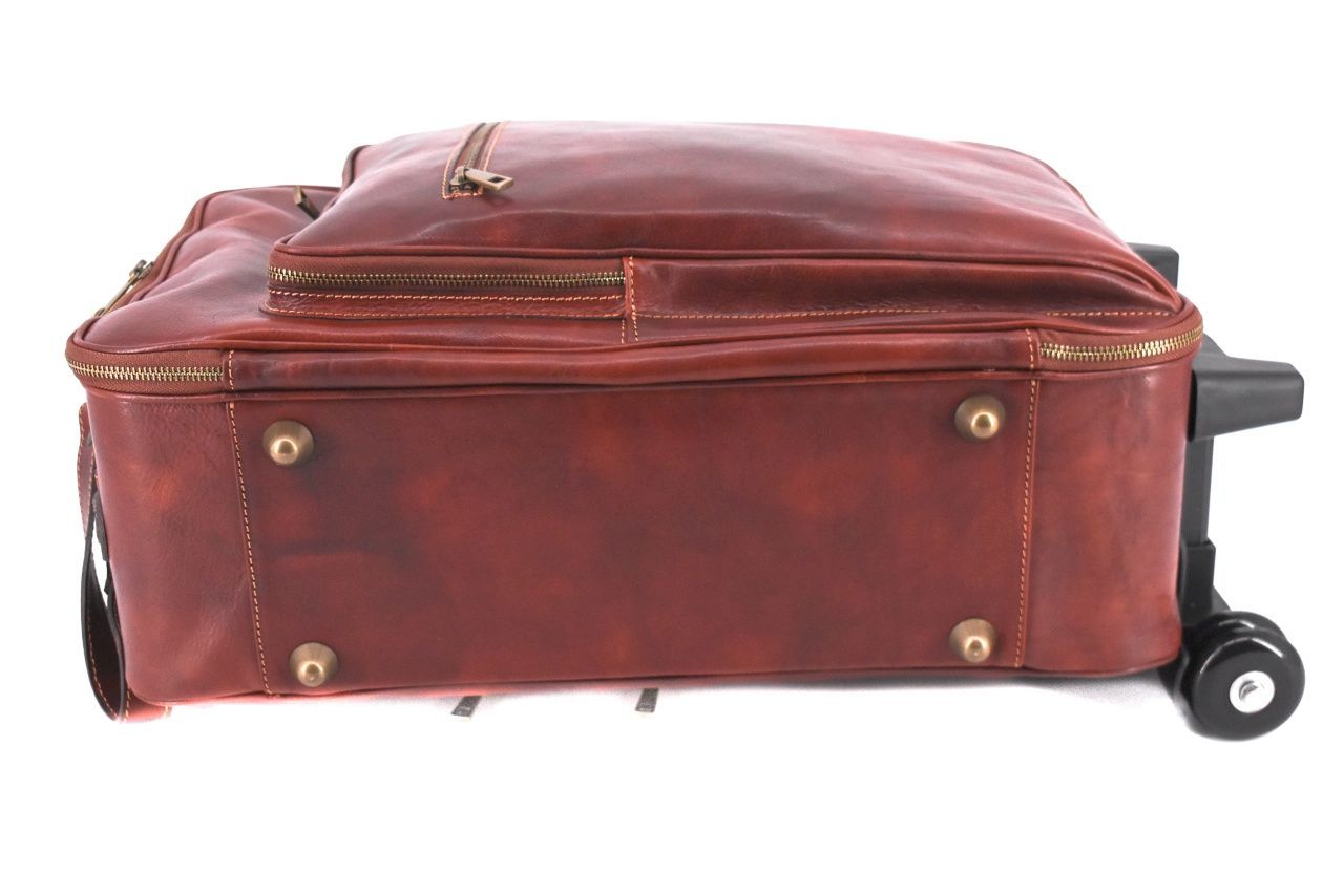Cestovní palubní kožený kufr Arteddy - černá 40l 39988
