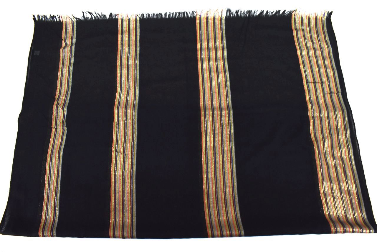 Moderní pruhovaný šátek - černá