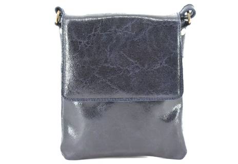 Dámská kožená crossbody kabelka s klopnou Arteddy