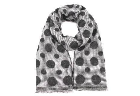 Dámská zimní puntíkovaná šála Arteddy