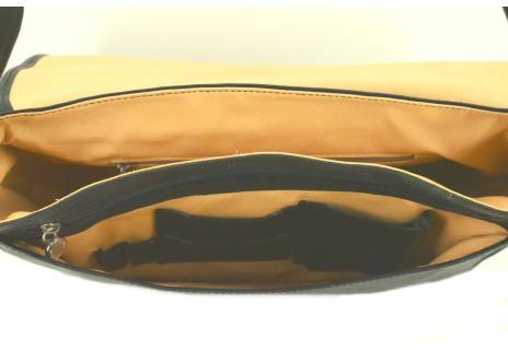 Kožená taška s klopnou Arteddy