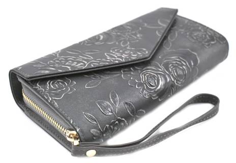 Dámská  peněženka s květovaným vzorem
