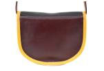 Dámská kožená crossbody kabelka s klopnou Arteddy