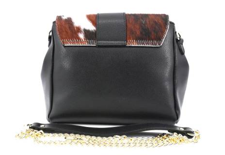 Dámská kožená kabelka s klopnou Arteddy - černá