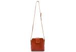 Dámská kožená crossbody kabelka s klopnou Arteddy