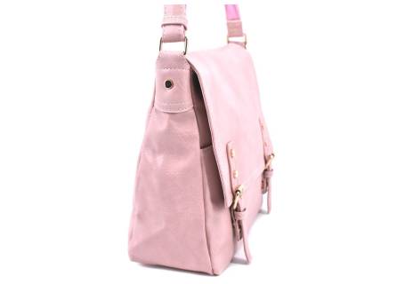 Dámská kabelka s klopnou