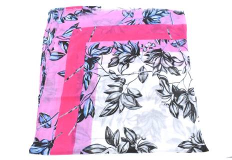 Moderní dámský šátek