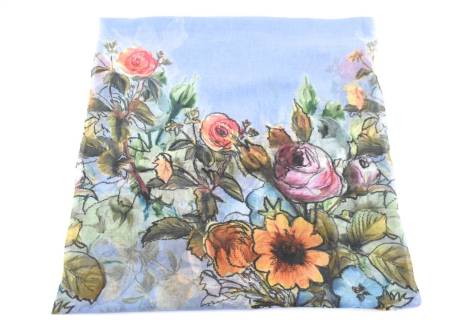 Dámský šátek s květovaným vzorem