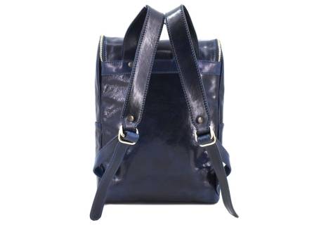 Koženy batoh s klopnou Arteddy