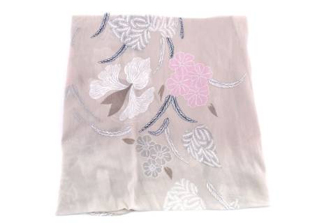 Dámský šátek Made in Italy  s květovaným vzorem