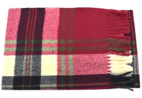 Károvaná šála s třásněmi