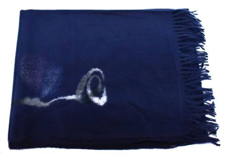 Moderní dámský šál