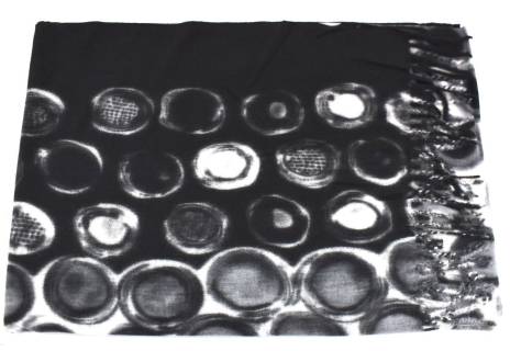 Moderní dámský šál