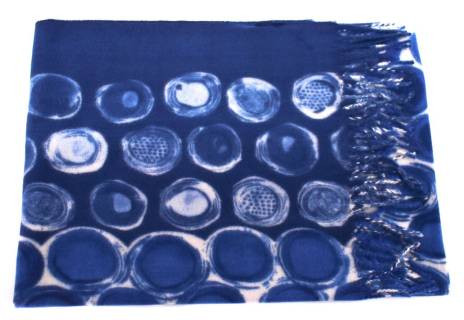 Moderní dámský šál