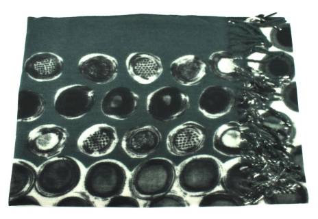 Moderní dámský šál