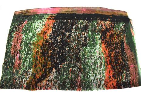 Moderní vzorovaný šátek