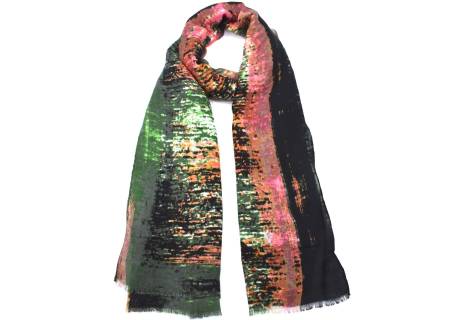 Moderní vzorovaný šátek