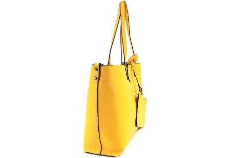 Moderní dámská kožená kabelka