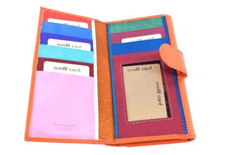 Dámská kožená peněženka Arteddy