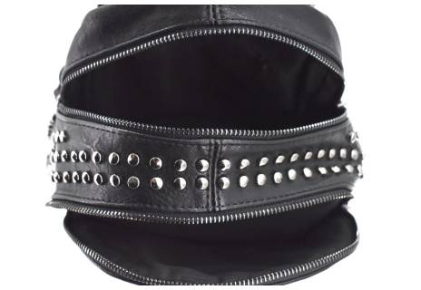 Moderní batoh a kabelka v jednom