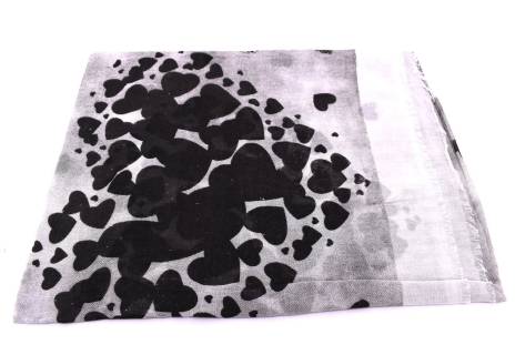 Dámská šála se vzorem srdíčka  Arteddy