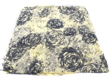 Dámský šátek s potiskem růží Arteddy