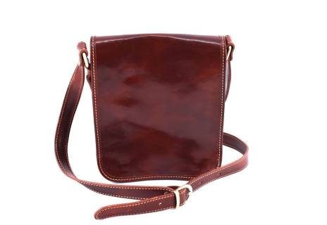 Kožená taška přes rameno crossbody s klopnou