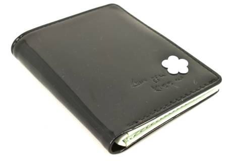 Dívčí lakovaná peněženka