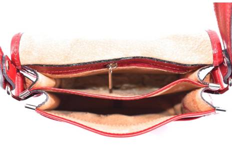 Kožená taška přes rameno crossbody s klopnou