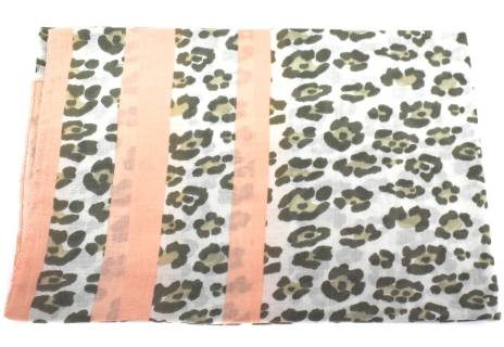 Moderní dámský šátek