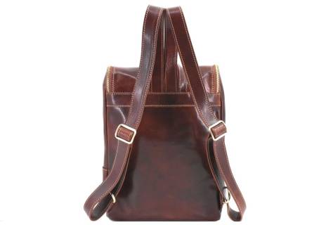 Koženy batoh s klopnou Arteddy