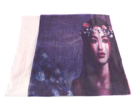 Moderní dámský šátek s potiskem - krémová/fialová