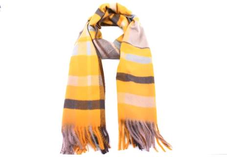 Moderní károvaný šál