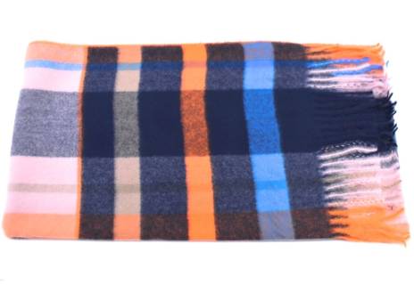 Moderní károvaný šál