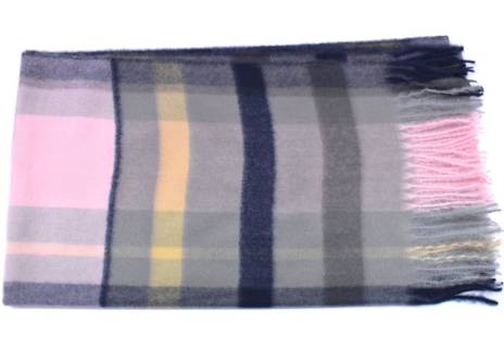 Moderní károvaný šál